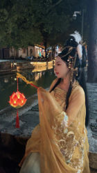 -一揽芳华汉服旗袍体验馆(拙政园店)