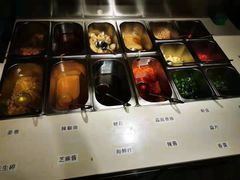 -马路边上·小海鲜烧烤(八一路店)