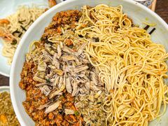 -裕兴记•蟹黄面馆(人民广场店)