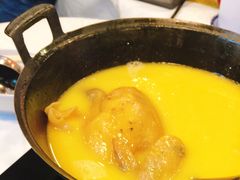 -鲜入围煮花胶鸡海鲜火锅