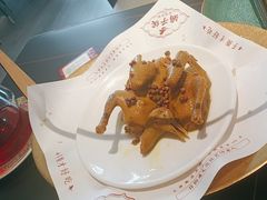 -鸽子侯·家宴·平价海鲜(绿地店)
