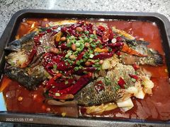 -里岛烤鱼(东港凯虹广场店)