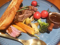 -JINNS锦时 steak&pizza(浸信会礼拜堂旧址店)