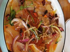 -鹤乡东北菜(崮山路店)