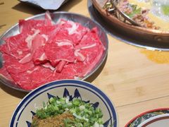 -洱火云南酸菜牛肉火锅(石景山当代商城店)