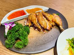 -麦麦山云南菜(复地活力城店)