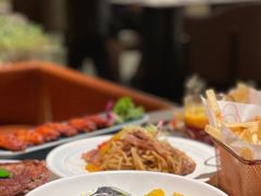 -洛缦音乐餐厅(工业展览馆万象城店)