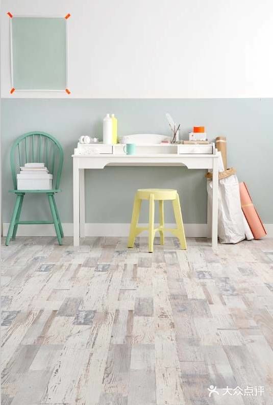 今日分享出人意料的家居配色，绝美背景墙