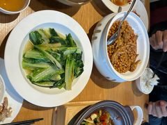 -嫩芽 ·地道重庆菜(十八梯露台夜景店)