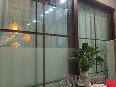 -高玛纳驴肉火烧(一世界店)