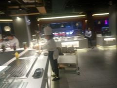 -怡人怡口牛排海鲜自助(飞龙大厦店)