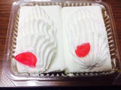 -红宝石·鲜奶小方·海派西点房(金杨店)