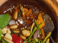 -八府香鸭·啫啫煲(华山路店)