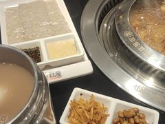 -灶座小锅烀饼·铁锅炖(全国总店)