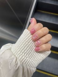 -UGIRL有个美甲