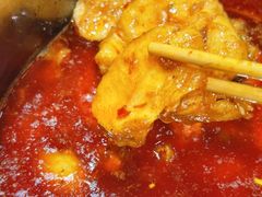 -肖肖酸萝卜鱼火锅(总店)