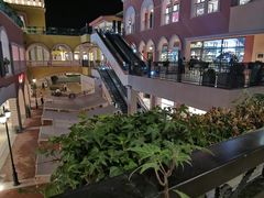 -首创奥特莱斯(西安店)