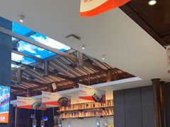 -阿瓦山寨·湘菜现炒·剁椒鱼头王(咸阳总店)