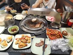-海吃海喝海鲜烤肉炭火主题自助餐(朝阳店)