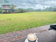 -侯臣咖啡文化村