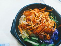 -拌来拌去石鍋拌飯(文鼎店)