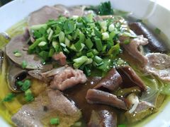生包三鲜米线-越洋肖氏老米线(杨家坪店)