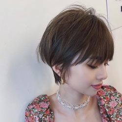 -摩登时代美发沙龙