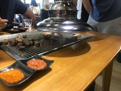 -肉甲韩国木炭烤肉(新壹街1店)