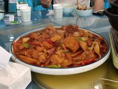 -撒拉人家.酸菜牦牛肉火锅