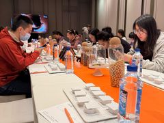 -VENCHI 闻绮(北京国贸商城店)