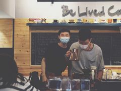 -Be Lived Cafe比例咖啡(摩天轮店)