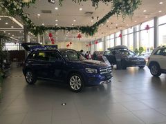 -奔驰利星行(北京花乡店)