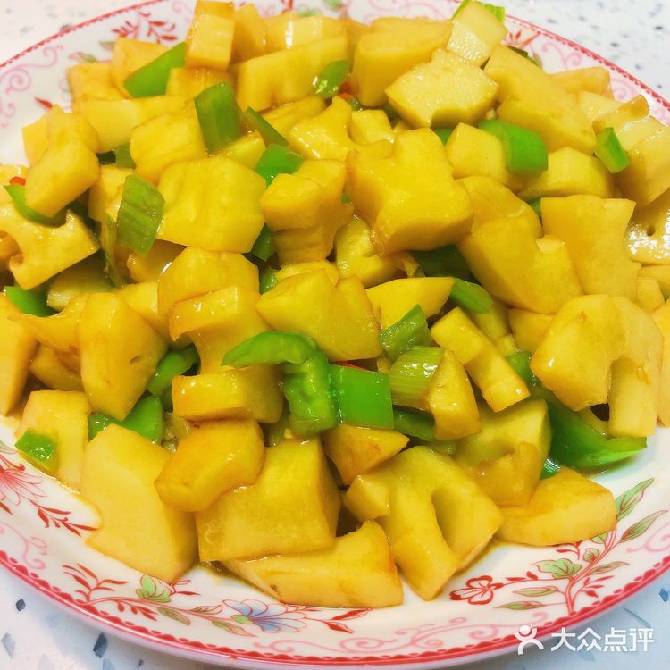 酸甜辣口味的炒藕丁!秋季养生保健