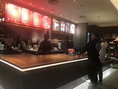 -星巴克(广州淘金路店)