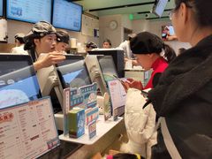 -奈雪的茶(亨特国际广场店)