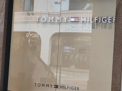 -TommyHilfiger(惠隆贵安奥特莱斯店)