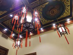 -梅龙镇酒家(南京西路总店)