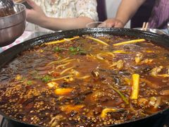-鸿顺老铁锅美蛙鱼府(解放碑店)