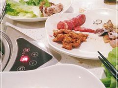 -佰烧海鲜烤肉火锅自助(世茂国际广场店)
