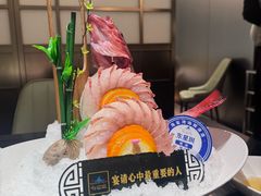 -海鲨湾海鲜会馆(百家湖1912店)