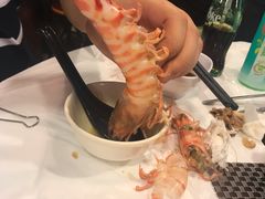 -鲜入围煮花胶鸡海鲜火锅