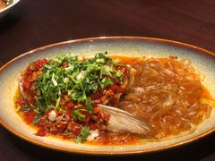 剁椒蒸千岛湖鱼头-港丽餐厅(高德置地店)