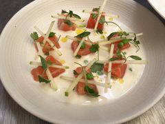 腌三文鱼配青苹果-Ocean's Table 欧舍