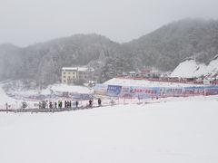 -大别山南武当滑雪场