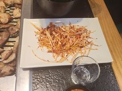 -臻牛烤肉