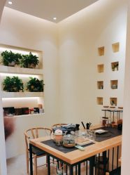 -密发堂乌发养发馆