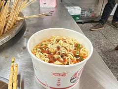 -卫卫麻辣烫(建设新村路店)