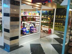 -鹿客西街(欧乐时尚广场店)