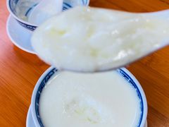 招牌传统双皮奶-周大娘牛乳(旧寨古村总店)