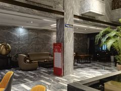 -弘安丽水温泉酒店